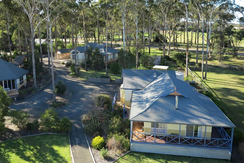 Waverley House Cottages Lakes Entrance Esterno foto